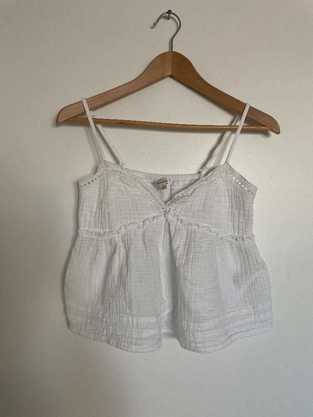Sim & Sam White Cotton Eyelet Spaghetti Strap Tank Top Gauze